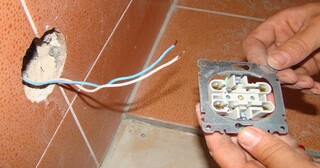 Замена розеток в Сосновом Боре в октябре