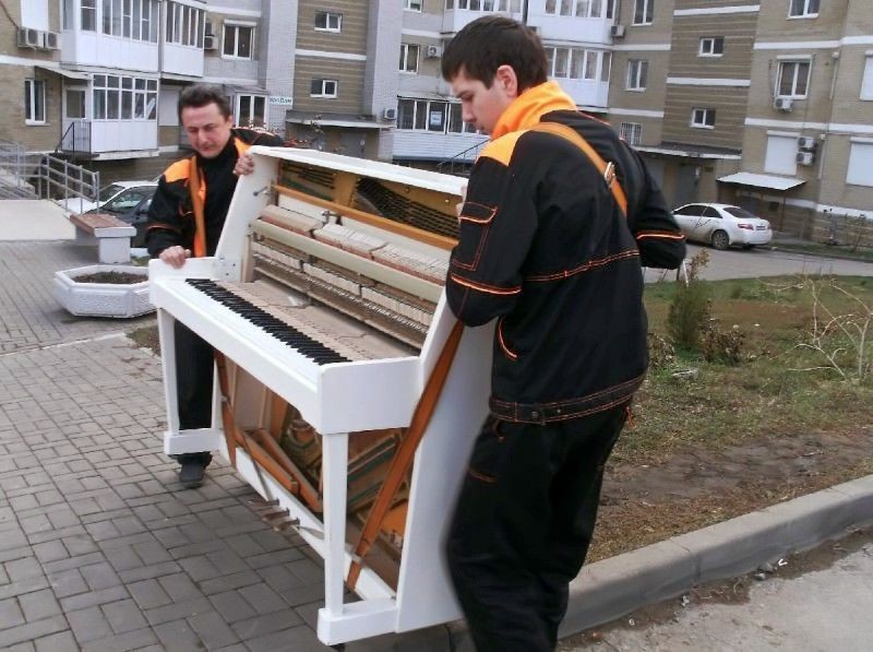 Перевозка пианино и рояля в Сосновом Боре — цена от 813 руб., грузчики, упаковка — Мастер24